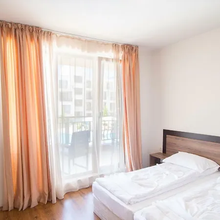 Diamond Apartment Burgas